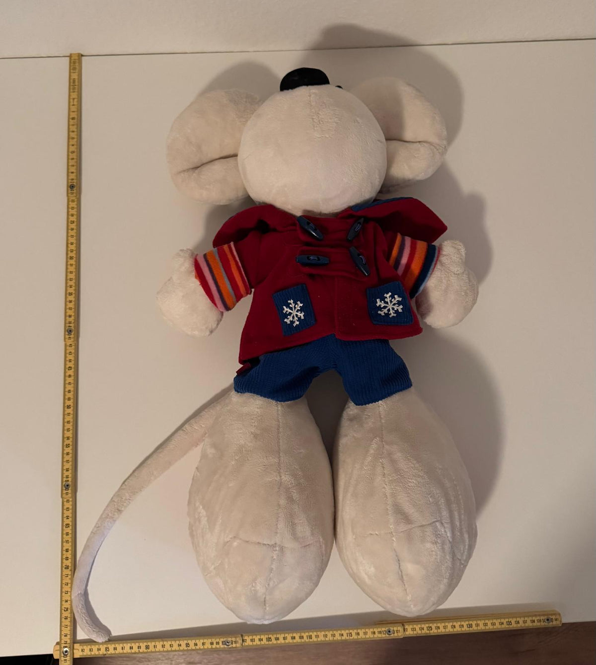 Diddl XXL Plüschmaus ca. 70 cm im Winteroutfit mit Größenvergleich